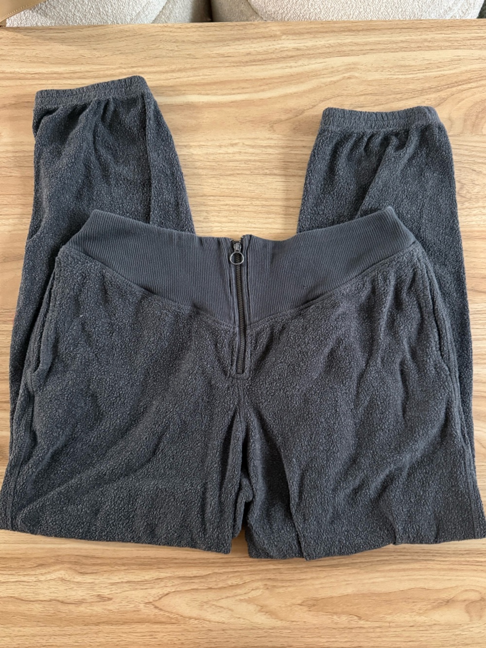 aerie Black/Dark Gray sweatpants